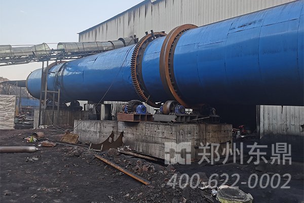 大型煤泥烘干機設備安裝現場