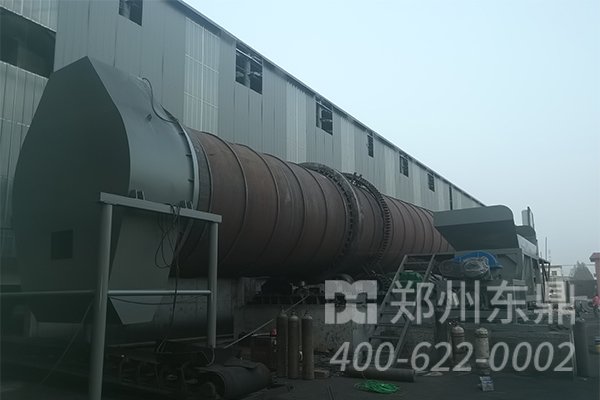 滾筒煤泥烘干機安裝現場實拍圖